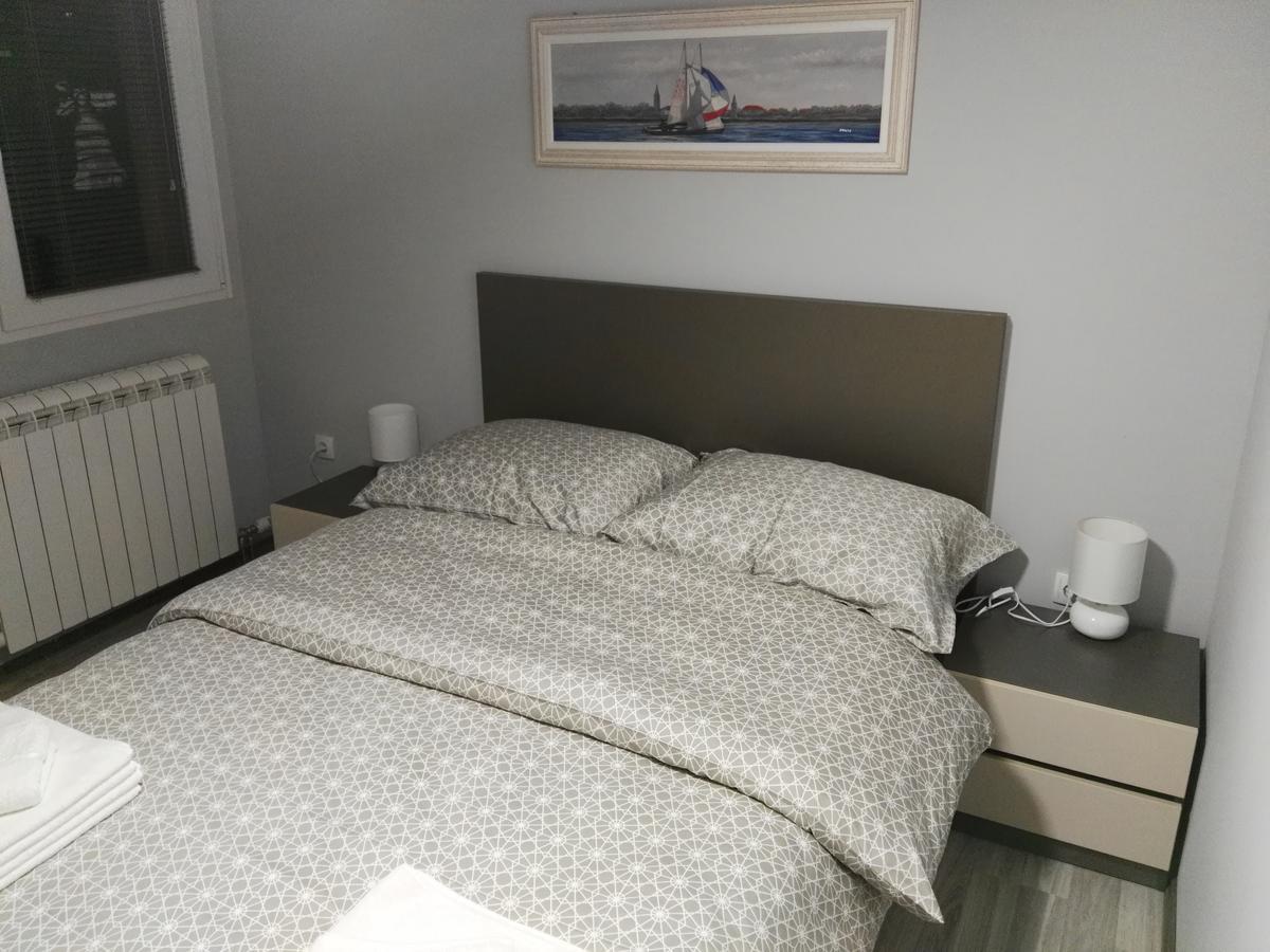 Apartmani Janjic Баня-Лука Экстерьер фото