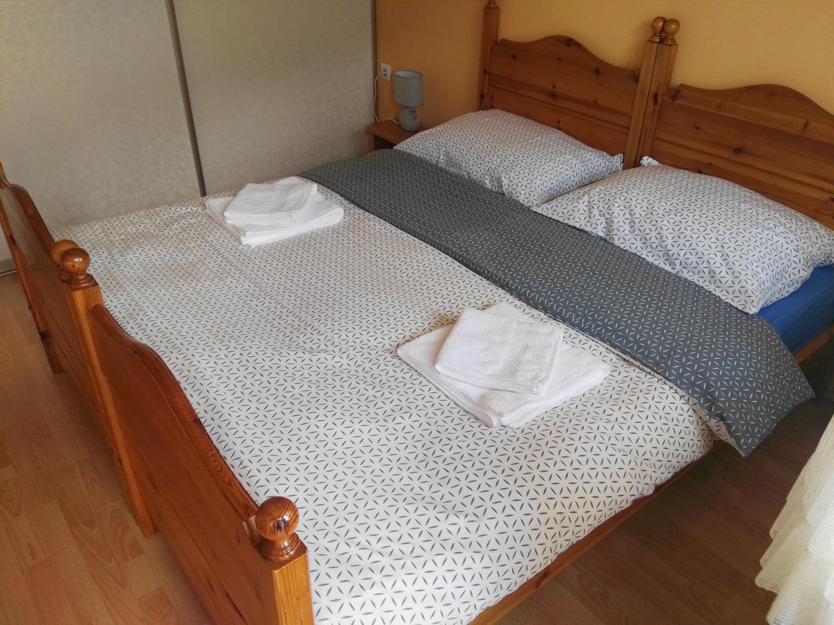 Apartmani Janjic Баня-Лука Экстерьер фото