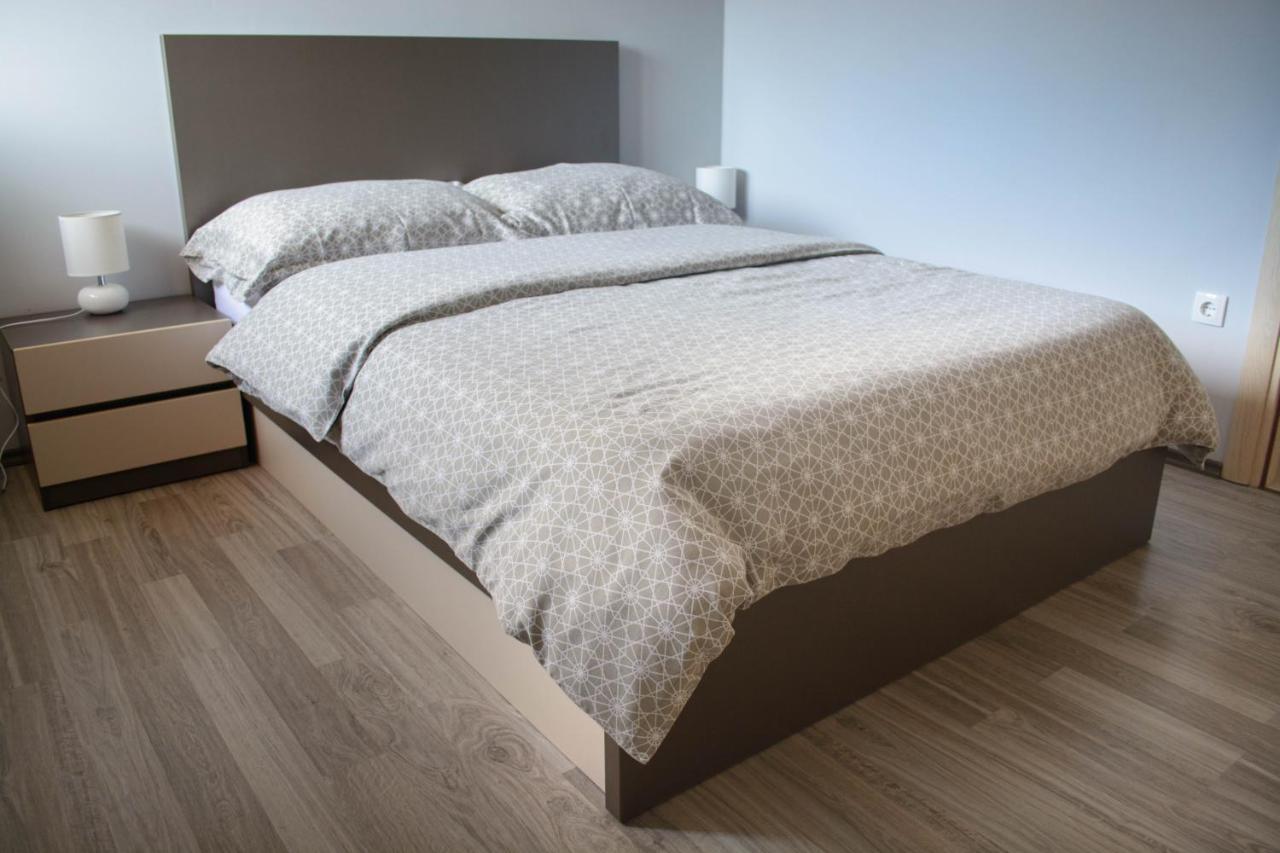 Apartmani Janjic Баня-Лука Экстерьер фото